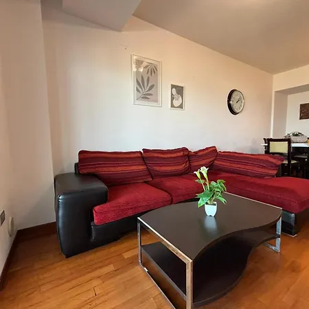 Riviera Palace - Trilo Sea Front- Premium * ג'וליאנובה