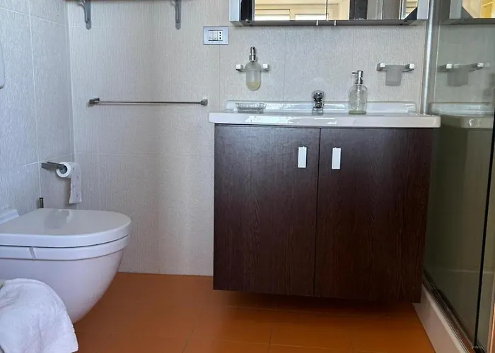 בית נופש Riviera Palace - Trilo Sea Front- Premium