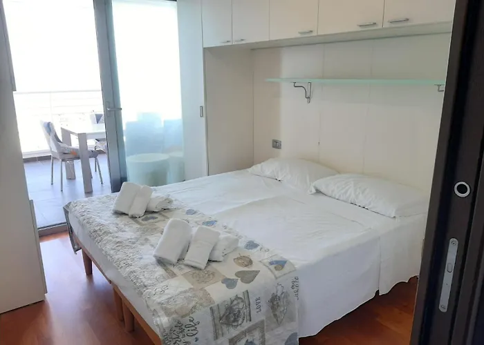 Riviera Palace - Trilo Sea Front- Premium Tatil Evi *